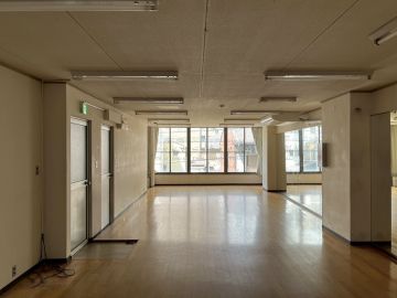 京都市中京区式阿弥町122-1の賃貸物件/レトロビルでShall we ダンス？