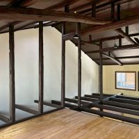 京都市左京区二条通川端東入二丁目杉本町の売買物件/2階｜とにかく不要なものを撤去し、至ってシンプルな内容。適度な陽射しも良し。