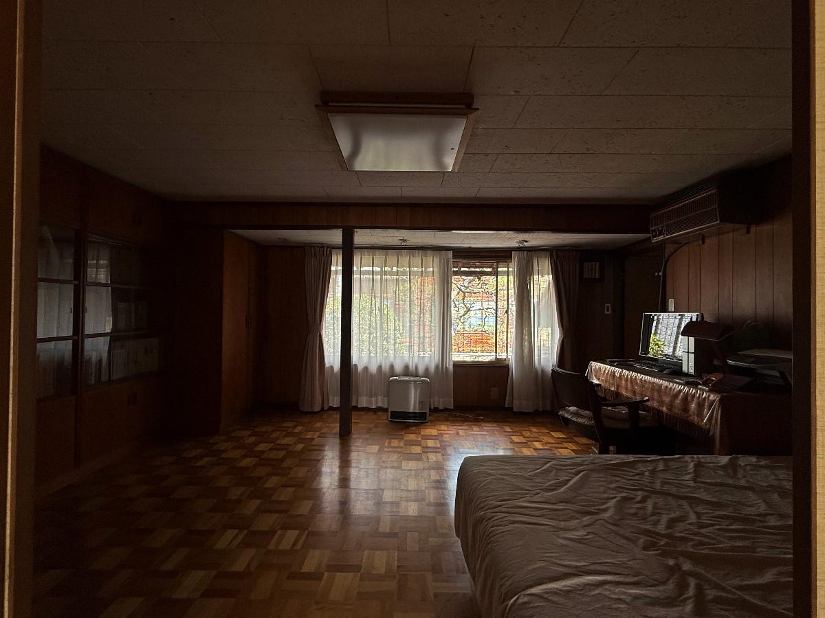 京都市上京区大宮通鞍馬口上る若宮堅町92番地の賃貸物件/2階は居住空間として整備されているので板の間が多いです。1棟貸しの宿なら2階は大きな寝室空間をいくつも取ることができるでしょう