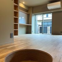 京都市右京区嵯峨中通町13-36の賃貸物件/【302】穴。日本中探しても穴のある部屋はないでしょう。泥酔時には要注意！
