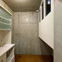 京都市左京区北白川西町77-3の賃貸物件/パントリー全景。家電置き場も作り付けで。気の利いた造りがとても憎いですね