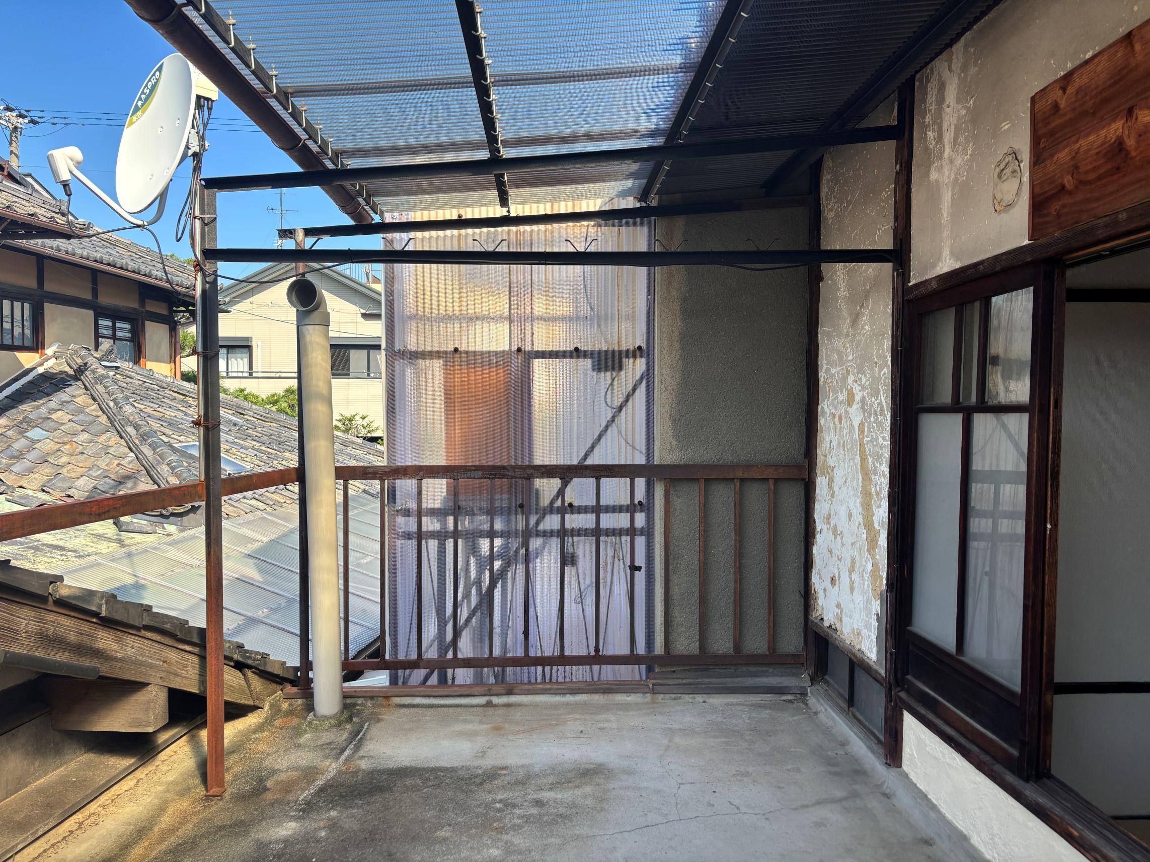 京都市北区紫竹西桃ノ本町５の賃貸物件/少し奥行きがあるので、折りたたみ椅子でもおいて、コーヒータイムどうですか？