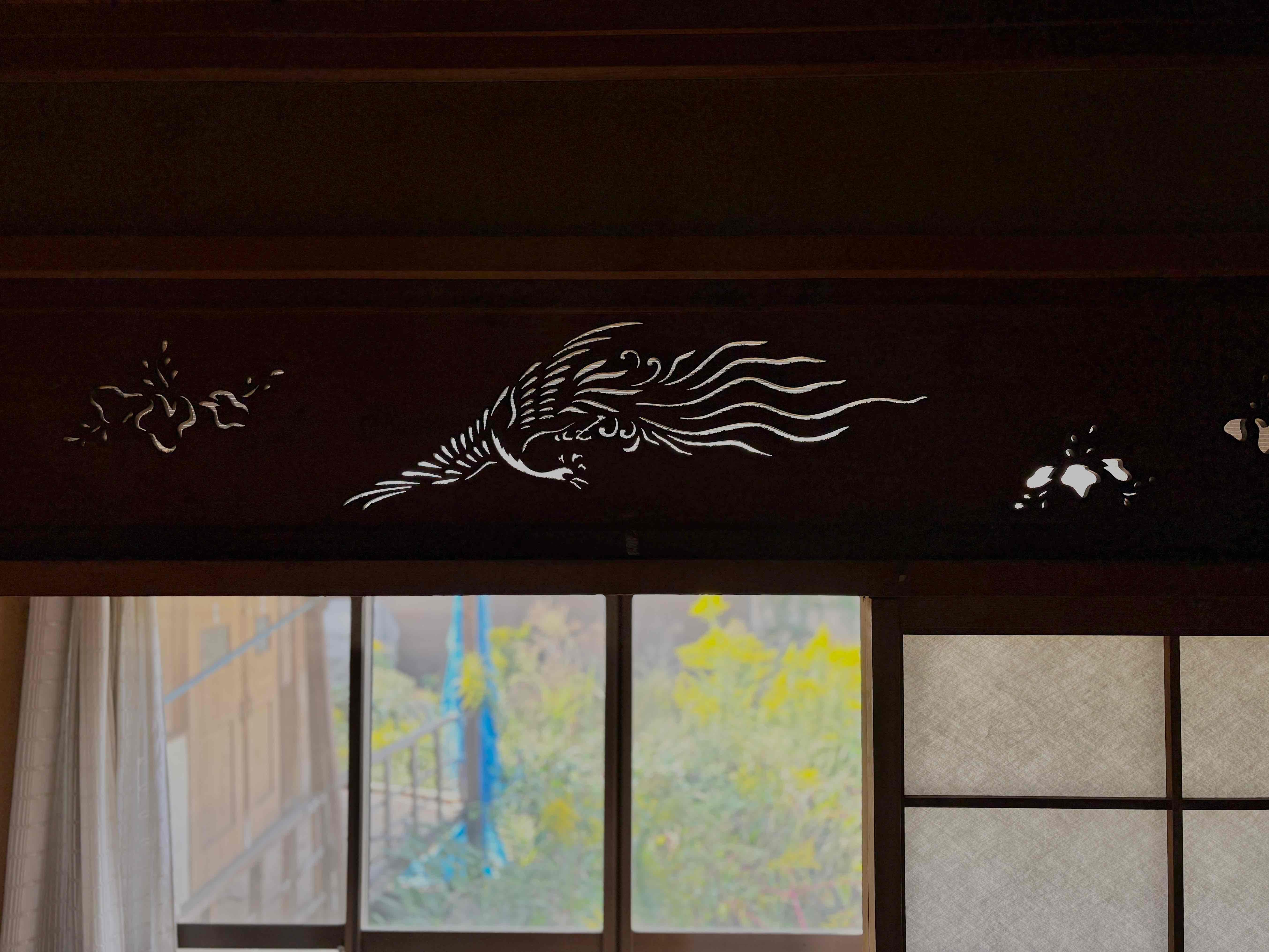 京都市伏見区瀬戸物町725-2の賃貸物件/鳳凰の欄間も細かくてこだわりを感じます