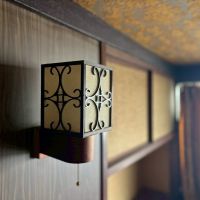 京都市伏見区瀬戸物町725-2の賃貸物件/洋室の照明のデザインにもグッとくる