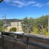 京都市北区紫竹上長目町25-1の売買物件/北側の加茂川中学校方面。後者の向こうに船形が見える