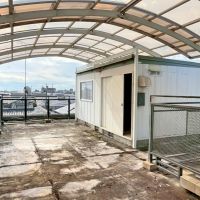 京都市北区紫竹上長目町25-1の売買物件/屋上のこの屋根と物置が増築未登記部分。まずは防水工事を！