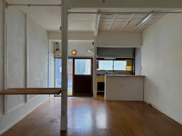 京都市右京区西院春栄町41-11の賃貸物件/アトリエの路地にて