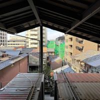 京都市中京区式阿弥町130番地の賃貸物件/全体を覆う屋根があって雨の日でも安心なのです