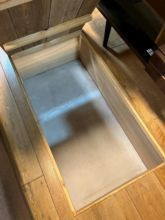 京都市中京区二条通油小路東入西大黒町の賃貸物件/ダイニングには床下収納もあり〼。掘りごたつとして造られたのかも。