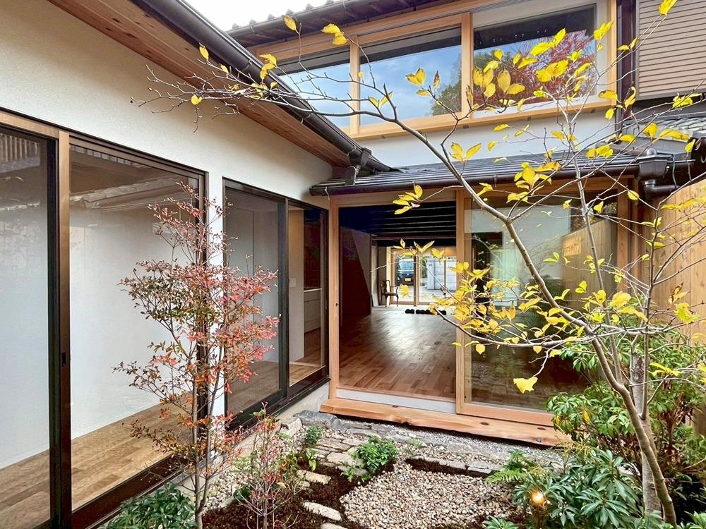 滋賀県大津市木下町7-32の売買物件/ここからの眺めも良い。