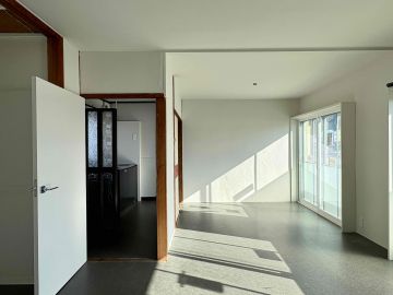 京都市山科区西野岸ノ下町60の賃貸物件/モダニズムに命を吹き込む