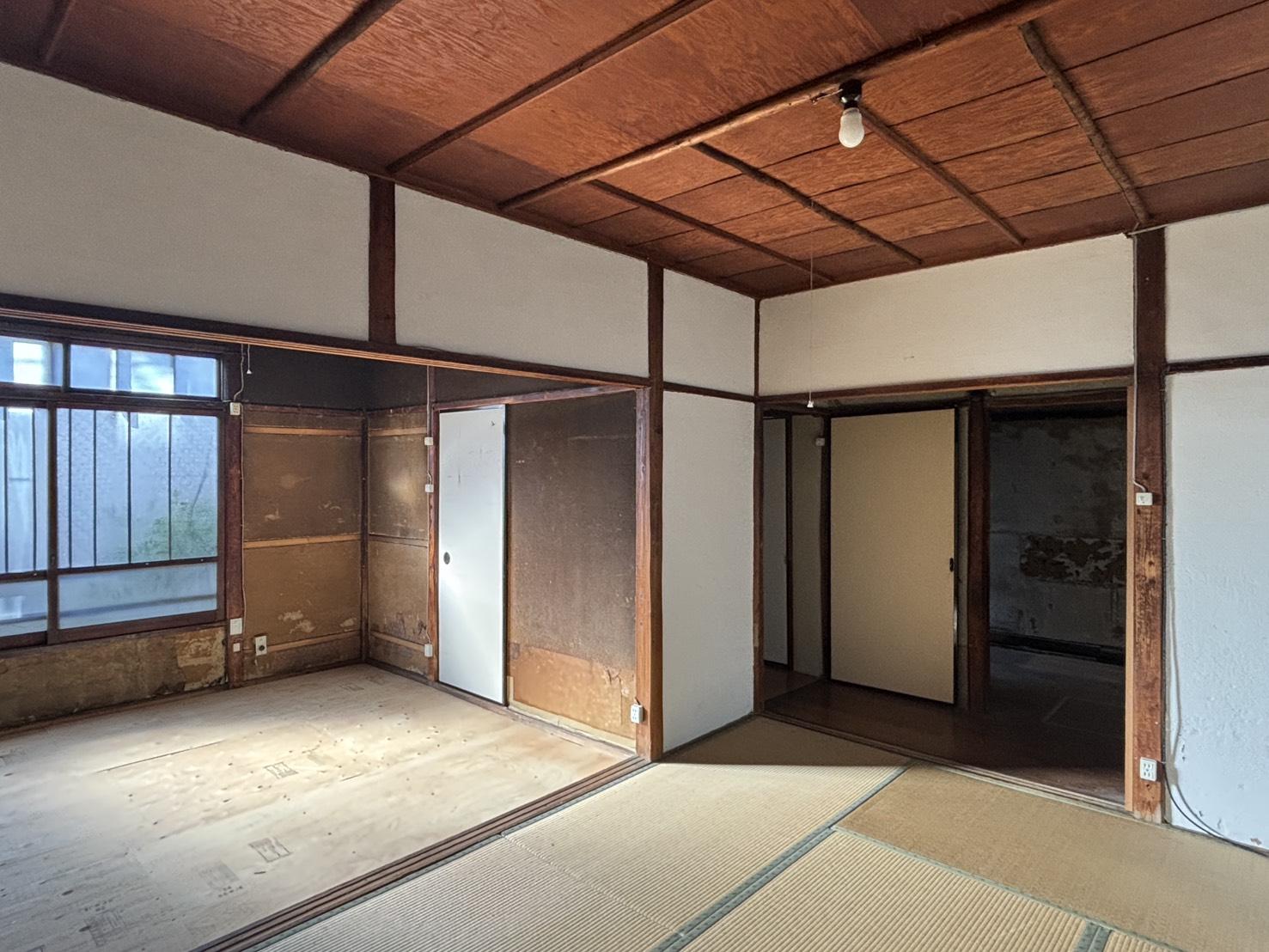 京都市北区紫野十二坊町8-6の売買物件/1F｜用途を分けすぎない、昔の家らしい間取り。