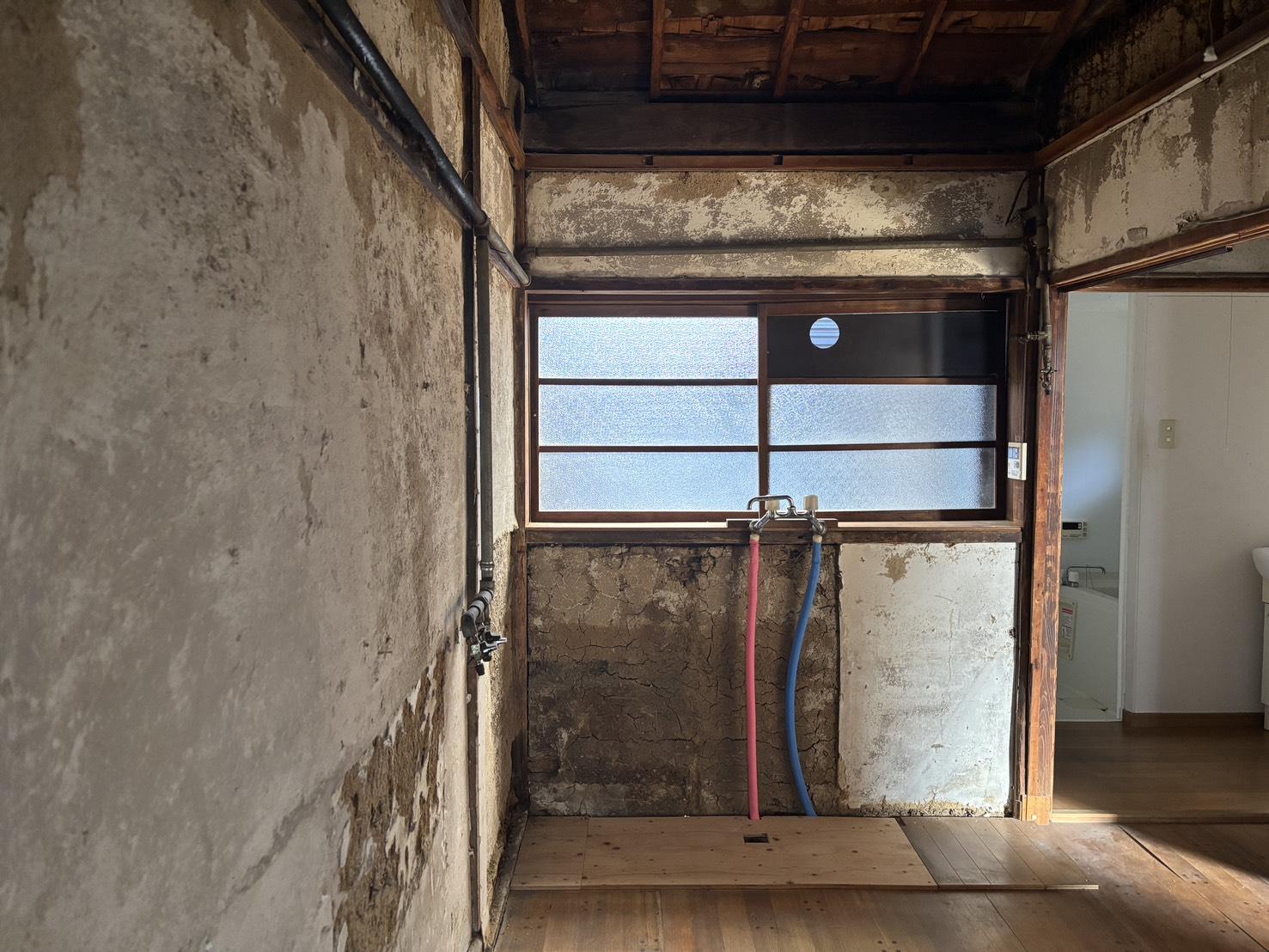 京都市北区紫野十二坊町8-6の売買物件/1F｜元々台所が設置されていた場所。もちろん配置換えも可能。