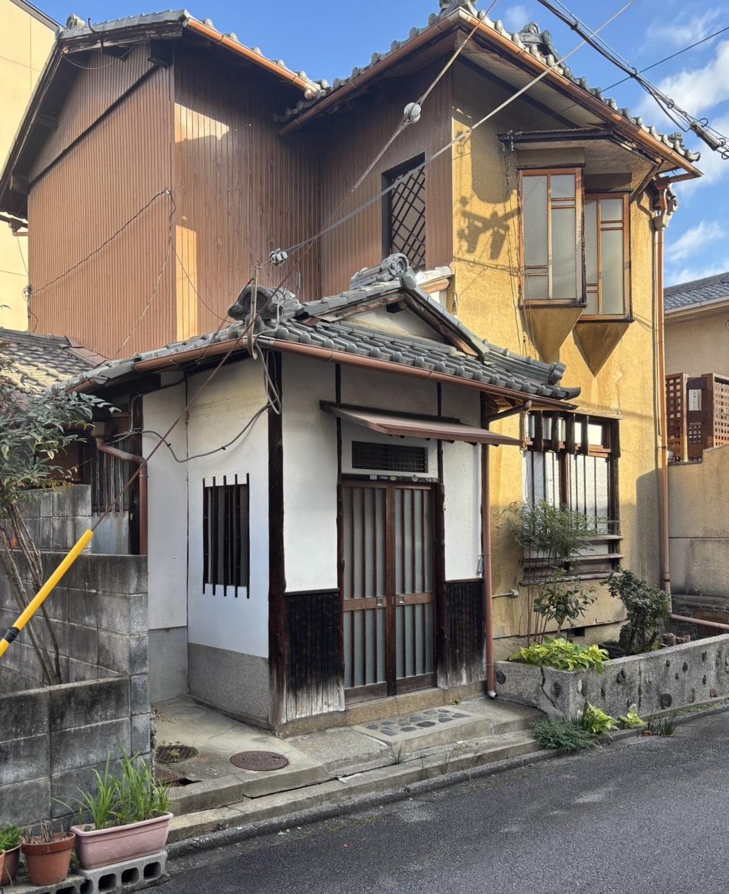 京都市北区紫野十二坊町8-6の売買物件/和と洋が同居する、大正ロマンの外観。