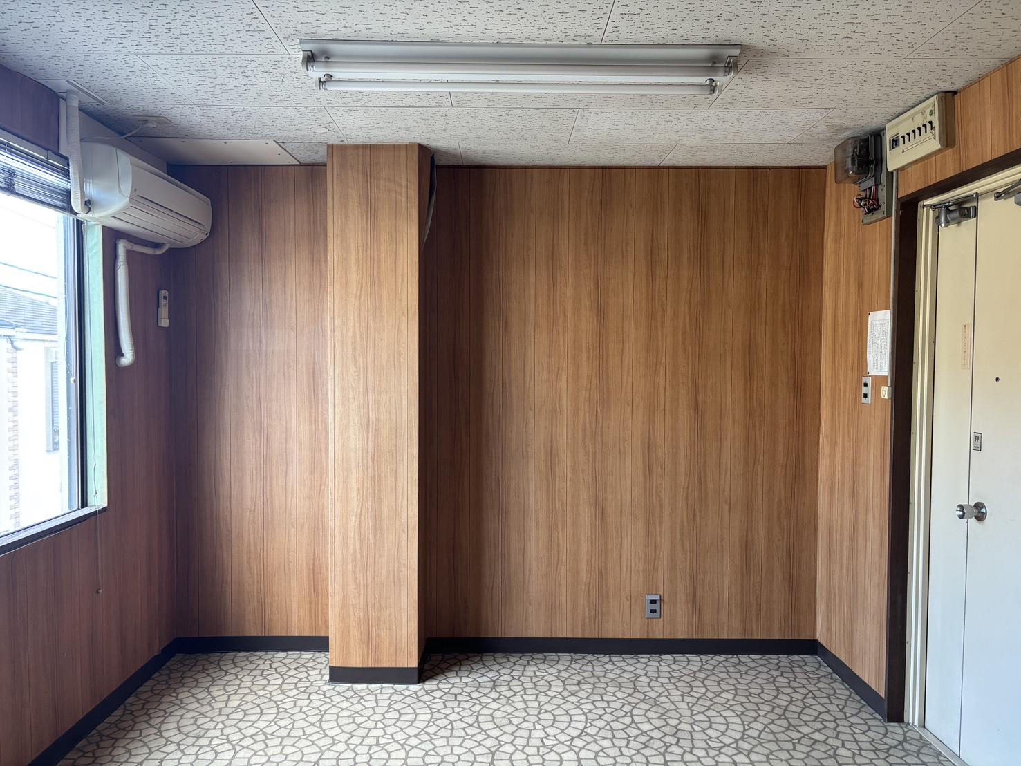 京都市下京区朱雀北ノ口町23-2の賃貸物件/3F|床材もこのままでもありかも