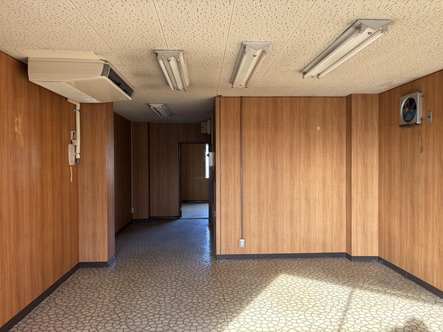 京都市下京区朱雀北ノ口町23-2の賃貸物件/3F|しっかり日が入ってます