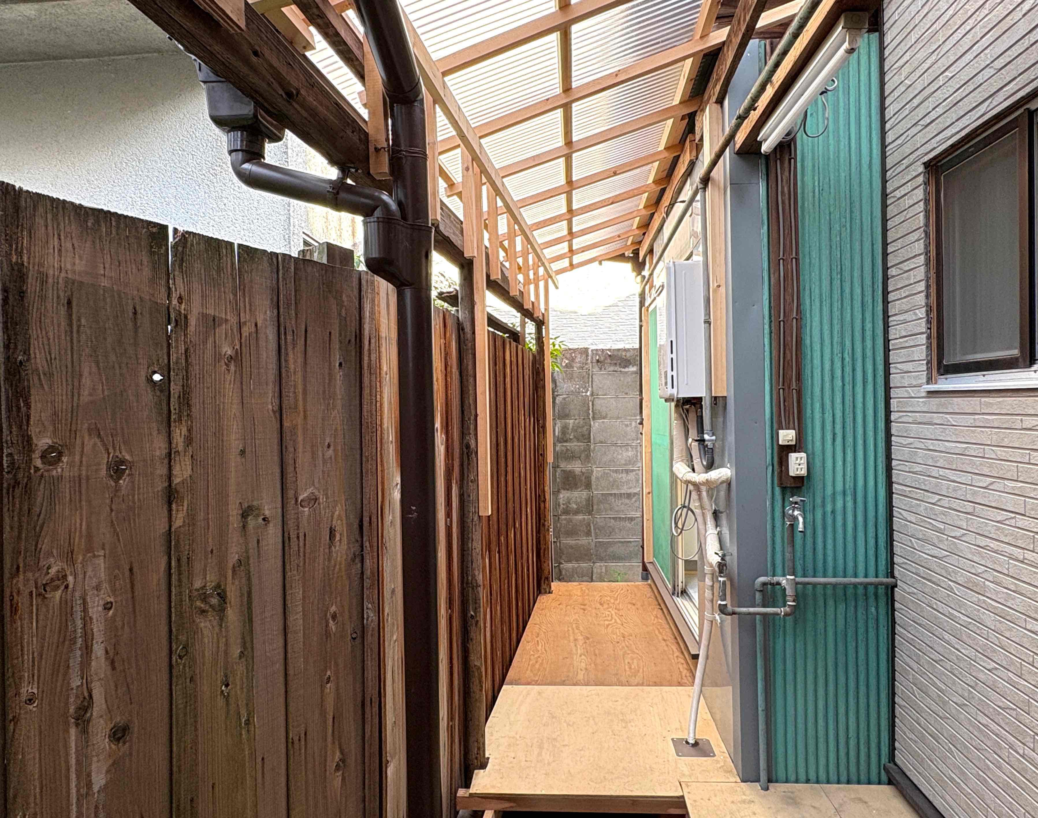 京都市北区紫竹上梅ノ木町2番地の賃貸物件/ベランダにも洗濯機が置けます。