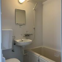 京都市左京区東丸太町32-2の賃貸物件/4F｜3点ユニットだけど、寝泊り可能なので、あるだけでも有難い