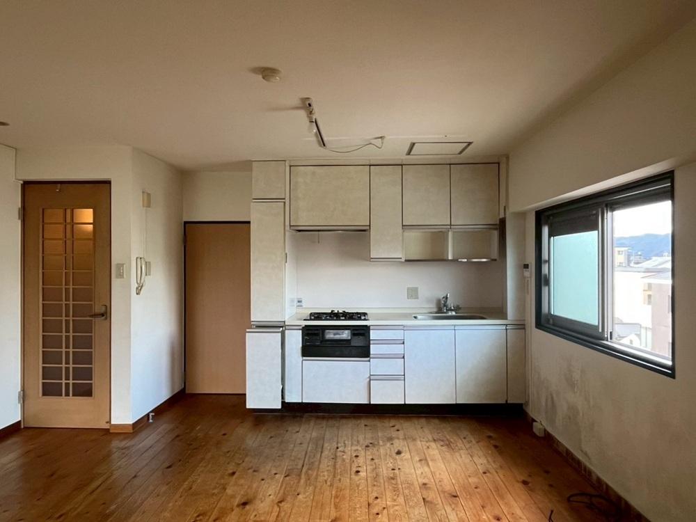 京都市左京区聖護院円頓美町47-5の売買物件/キッチンもこの際一新した方が良さそう