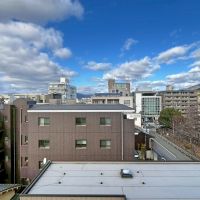 京都市左京区聖護院円頓美町47-5の売買物件/北方面も近くに障害となる建物はない。向こうの山まで見える。