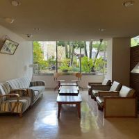 京都市左京区聖護院円頓美町47-5の売買物件/共用部もクラシックで良い雰囲気