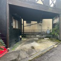 滋賀県大津市本宮二丁目の売買物件/特別大きな車種でなければバイクを置いても問題ないサイズ