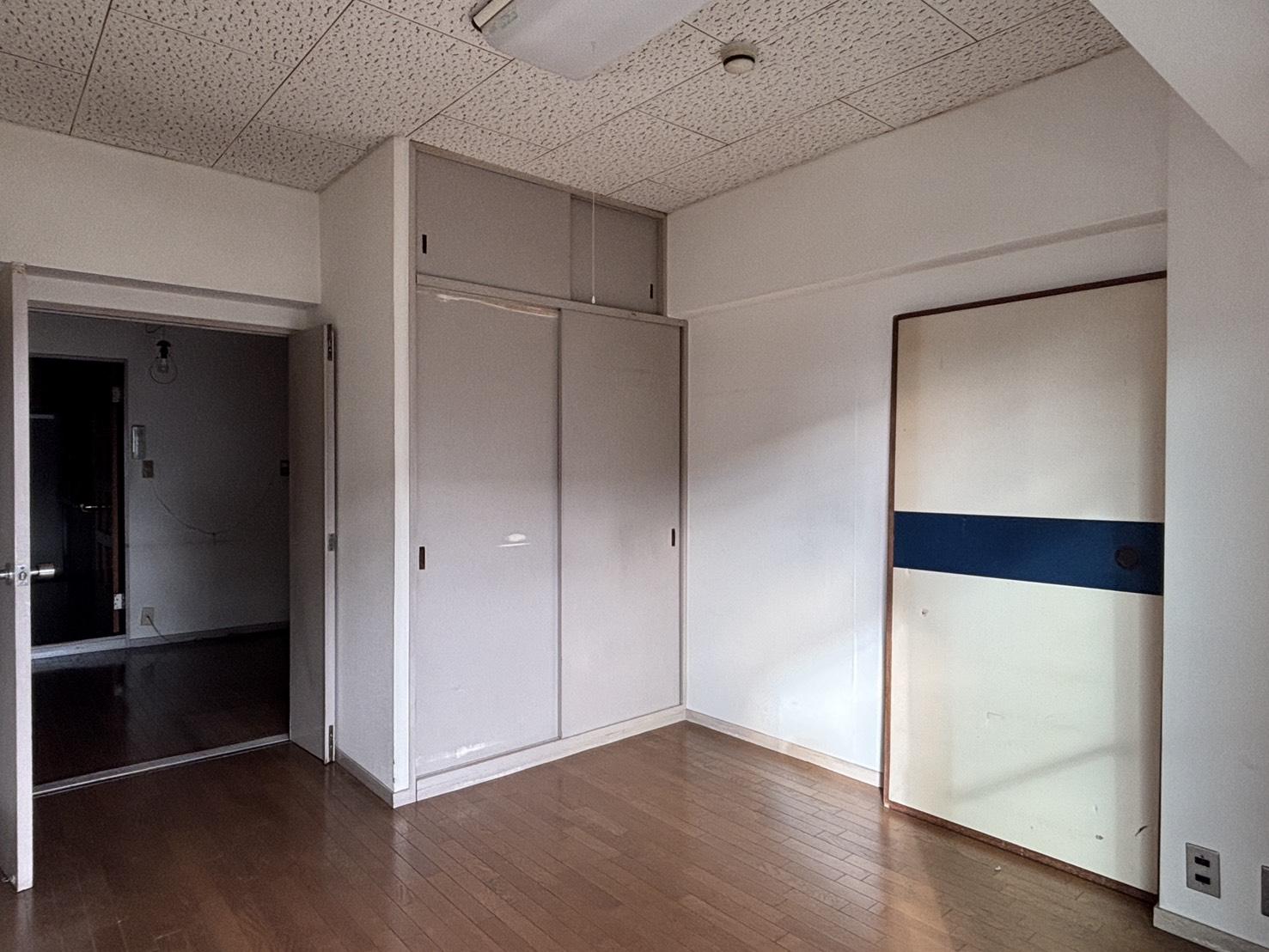 京都市上京区中立売通室町西入三丁町471の売買物件/バルコニー側の洋室は東からの光がしっかり入ってきます