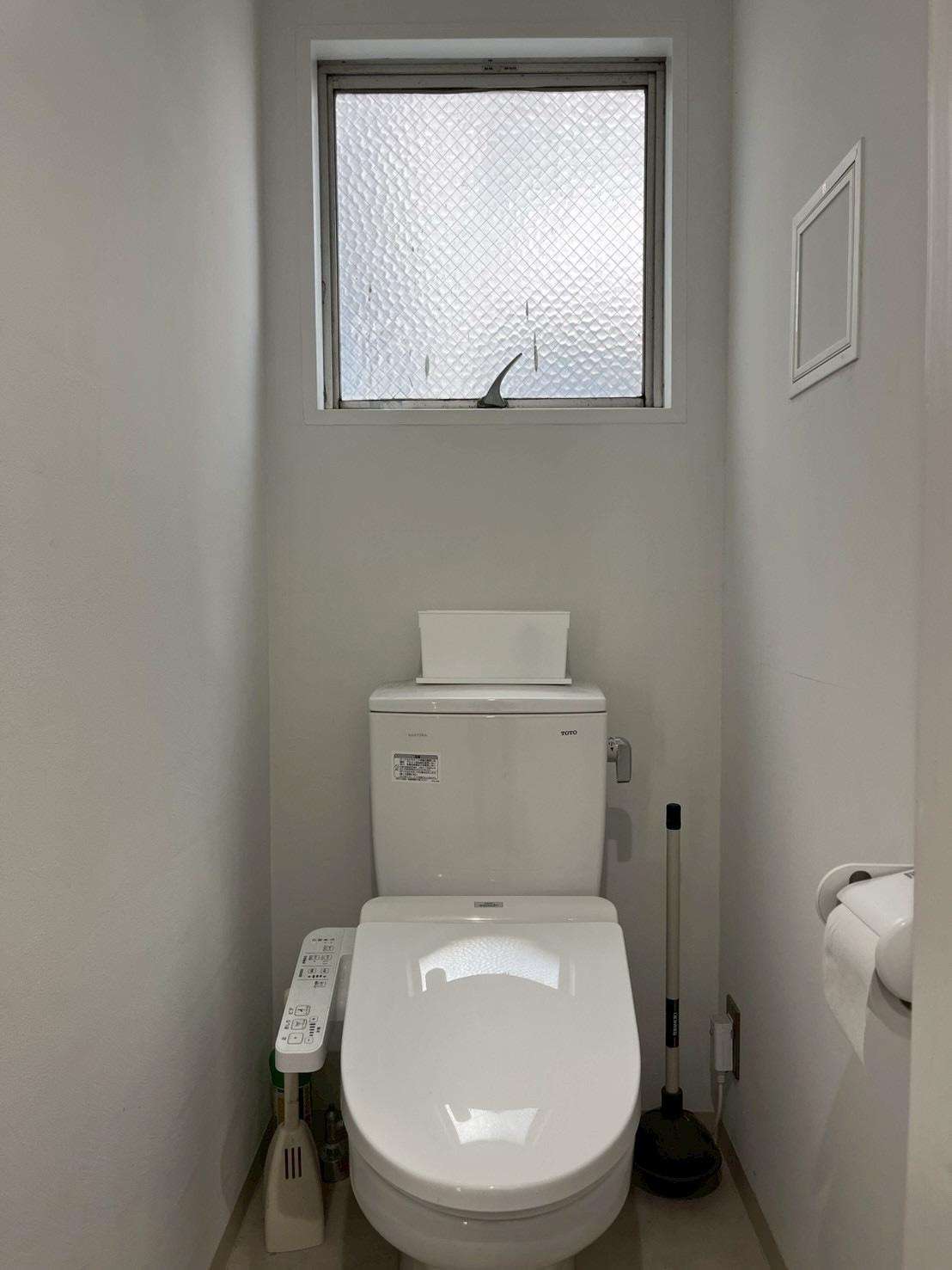 京都市中京区式阿弥町122-1の賃貸物件/トイレも十分このまま使用できそう