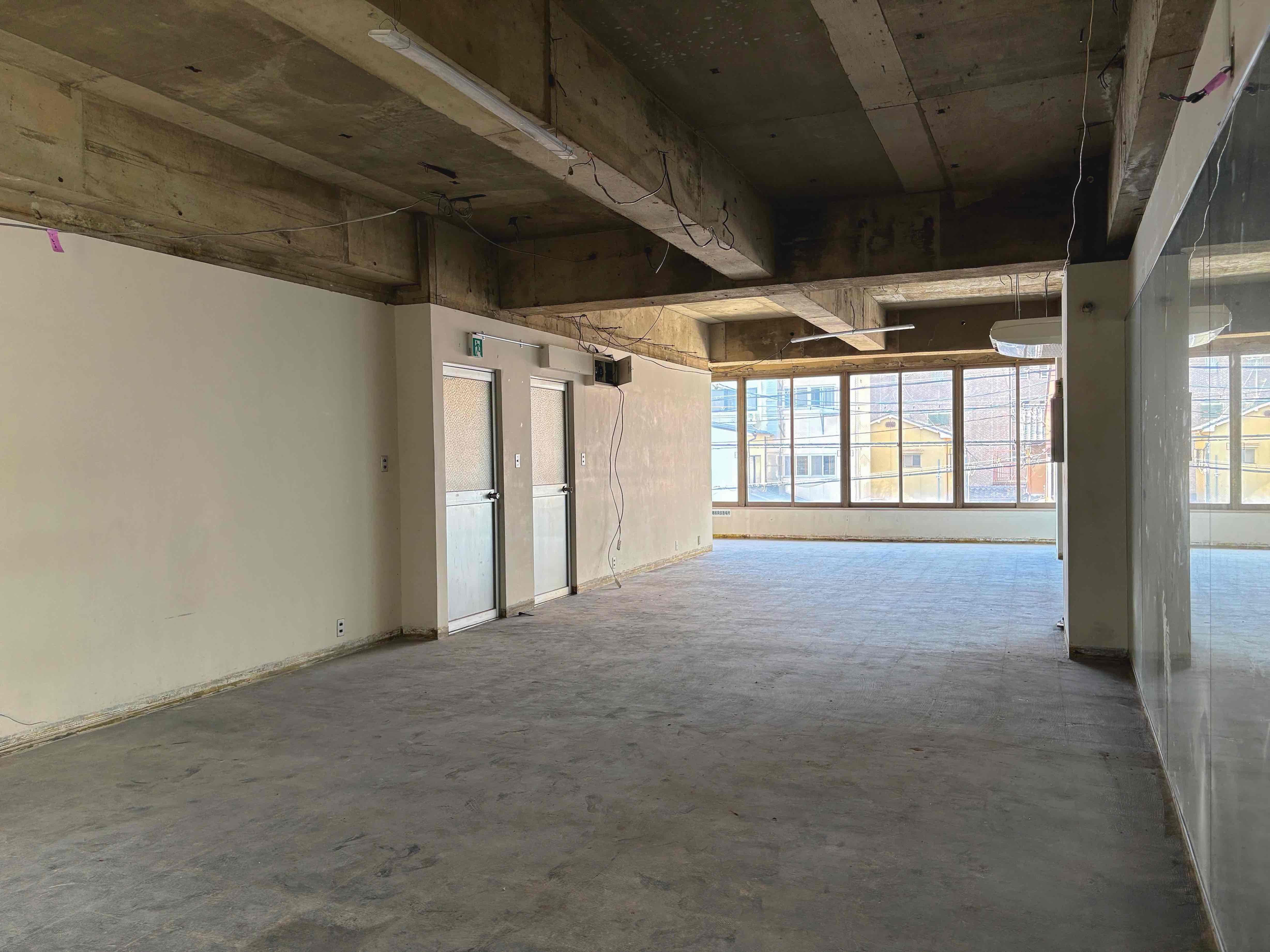 京都市中京区式阿弥町122-1の賃貸物件/撮影時は14時頃。西からの陽射しがよく入っていました