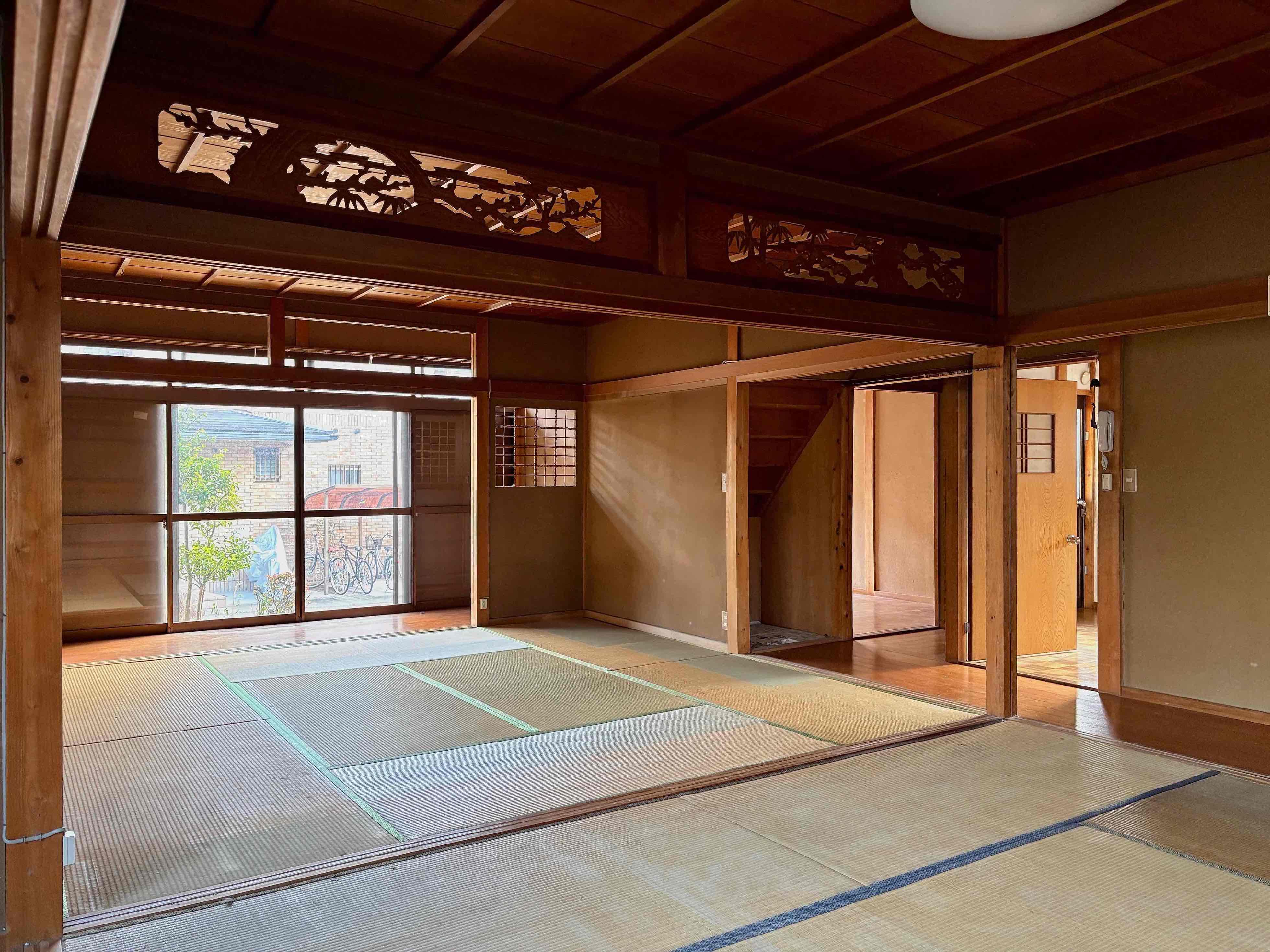 京都市左京区上高野石田町156-3の賃貸物件/奥行きがあり広々とした空間。木のぬくもりを感じるリビングになるのが楽しみです