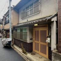 京都市下京区木屋町通六軒上る都市町151番地6の賃貸物件/穏やかな空気が流れる細道に所在します