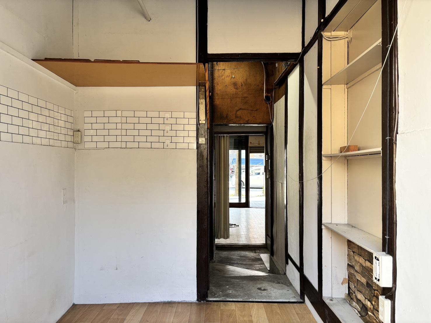 京都市上京区⻄堀川通上⻑者町下る奈良物町481番地の賃貸物件/解体されるものの、作業場やストック置き場にちょうどよさそうな奥にある小さなスペース。