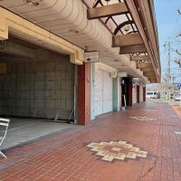 亀岡市河原町200-19の賃貸物件/各区画の前のかわいらしいタイルに異国情緒感を感じます。