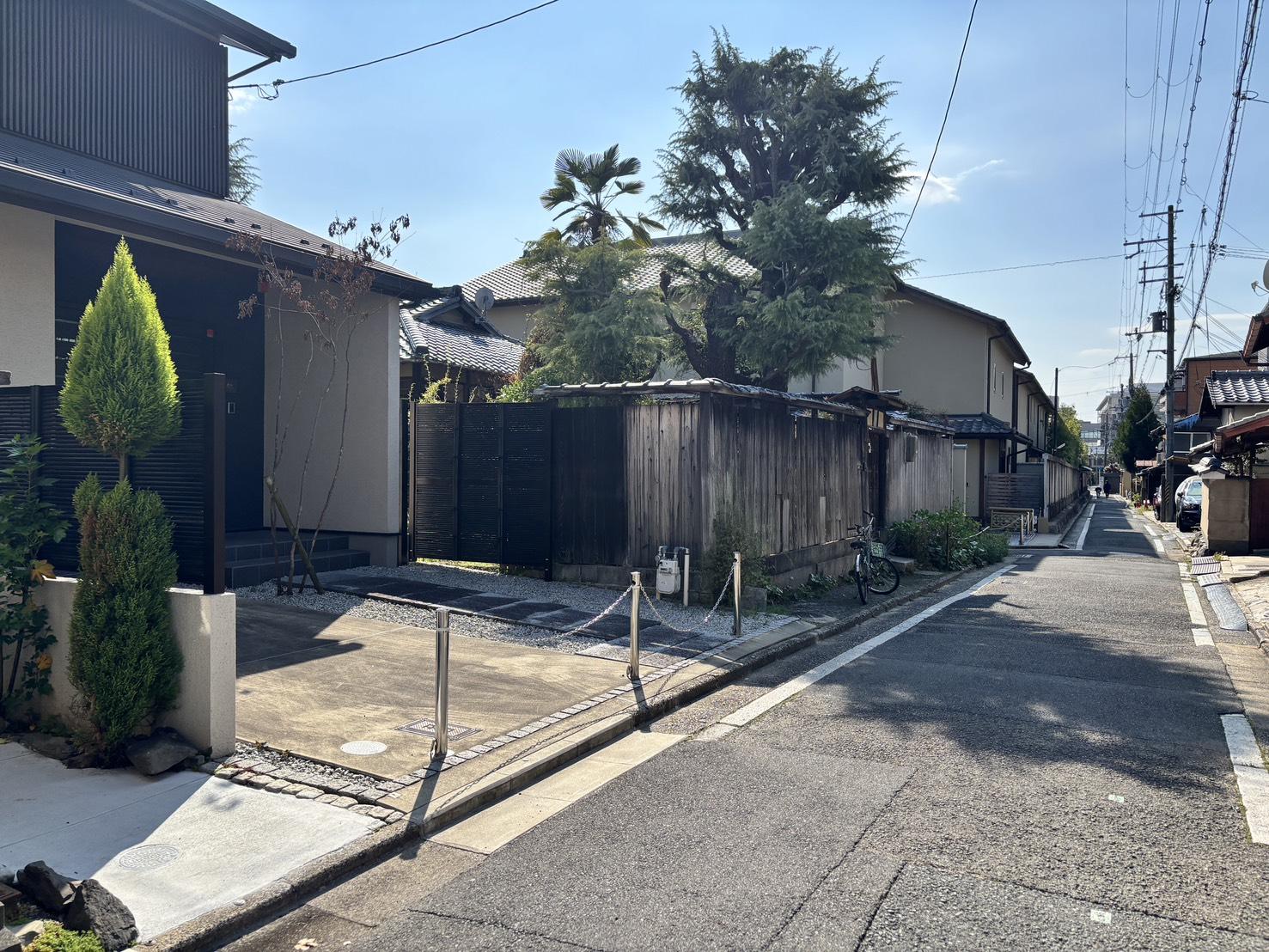 京都市左京区聖護院中町の賃貸物件/前面道路｜この細さも、京都らしさのひとつ