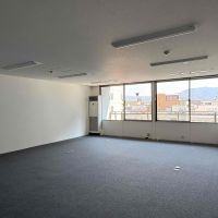 京都市中京区烏丸通竹屋町下る少将井町229-2の賃貸物件/4階｜前面道路は烏丸通で走行音は、ほんの少し聞こえるかなー。程度でした