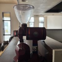 京都市左京区高野清水町132-11の賃貸物件/カウンターにミルがひとつ。前の使われ方が、少しだけ想像できます。