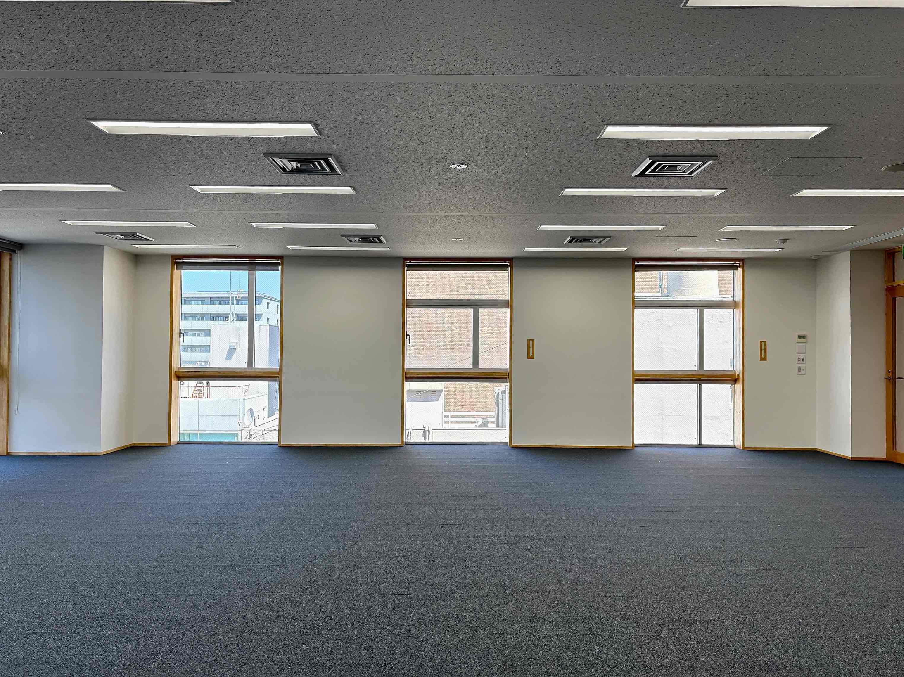 京都市中京区烏丸通四条上ル笋町688の賃貸物件/北側の開口ですが大きい分しっかり明るさを確保しています