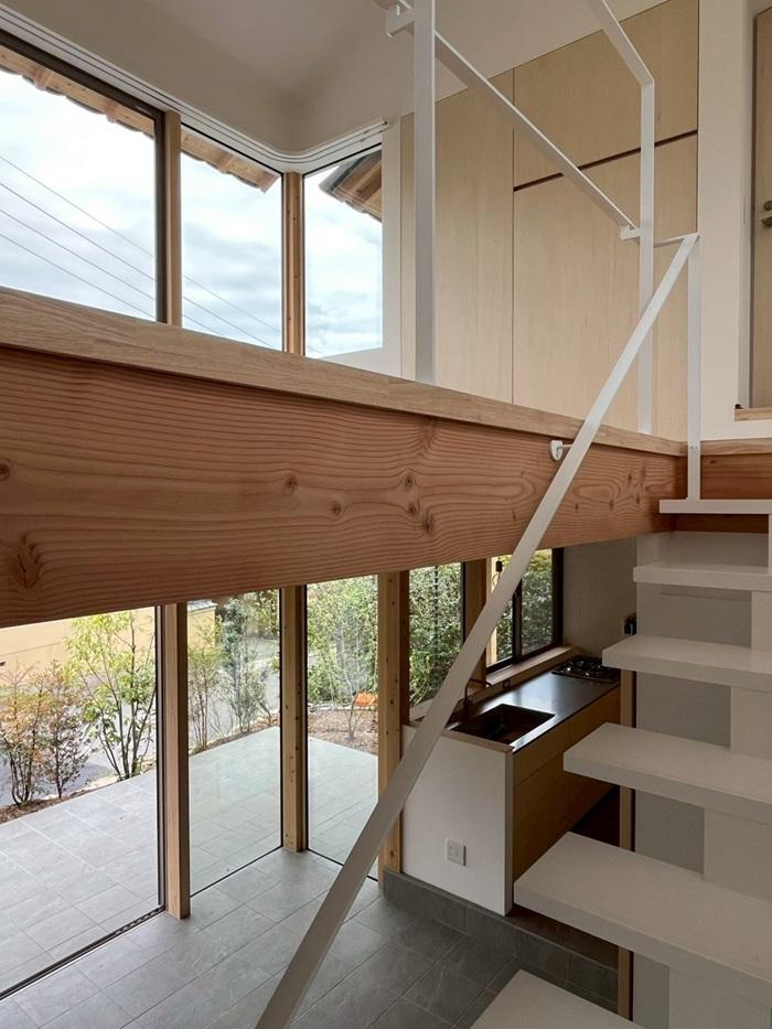 京都市左京区修学院檜峠町11-23の賃貸物件/A号室｜上下をリビングと寝室、仕事場とプライベートなどに