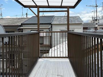京都市中京区西ノ京笠殿町97の賃貸物件/空への抜け道
