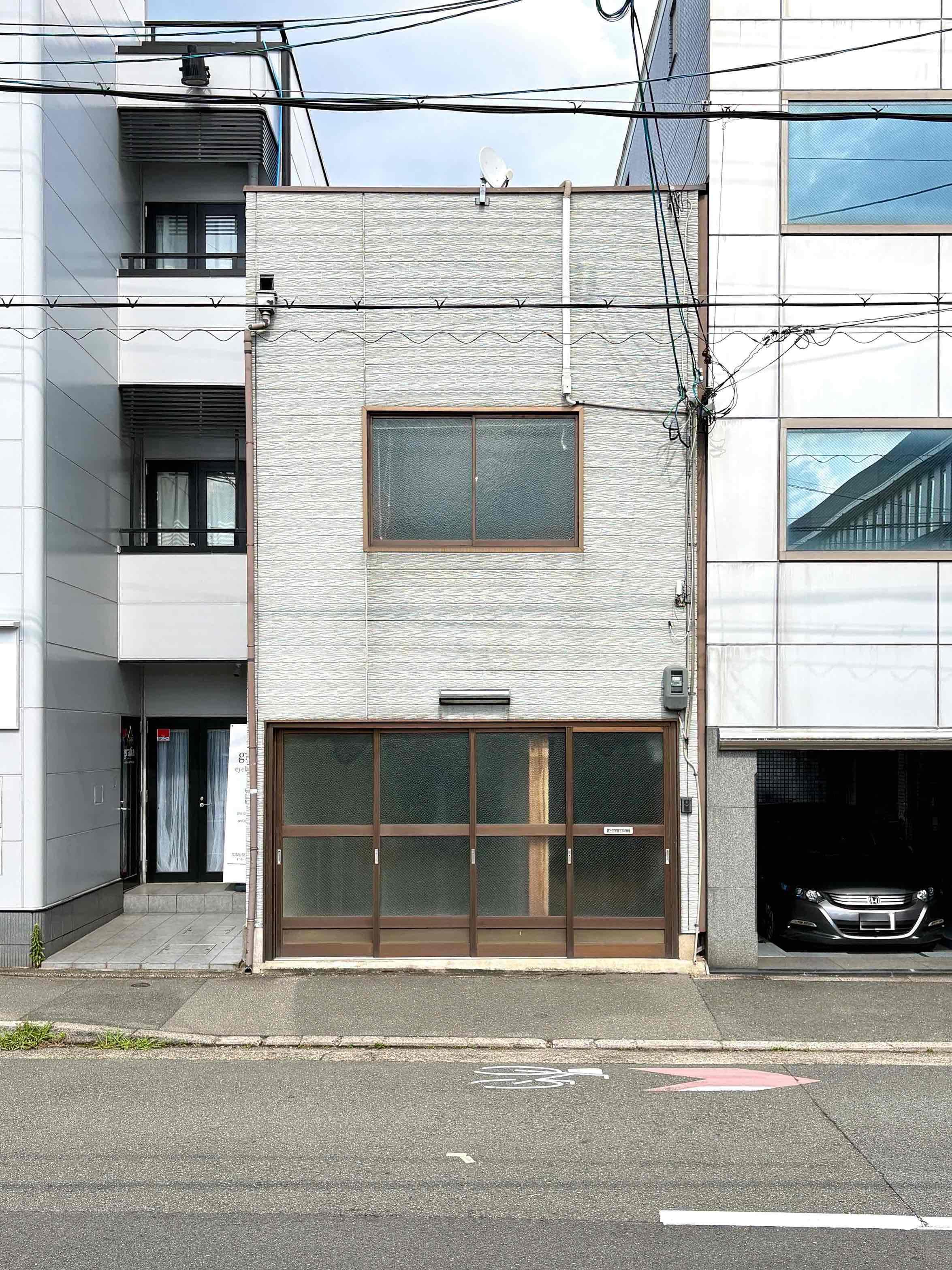京都市中京区壬生森町58-29の賃貸物件/西院の街に溶け込む看板建築。