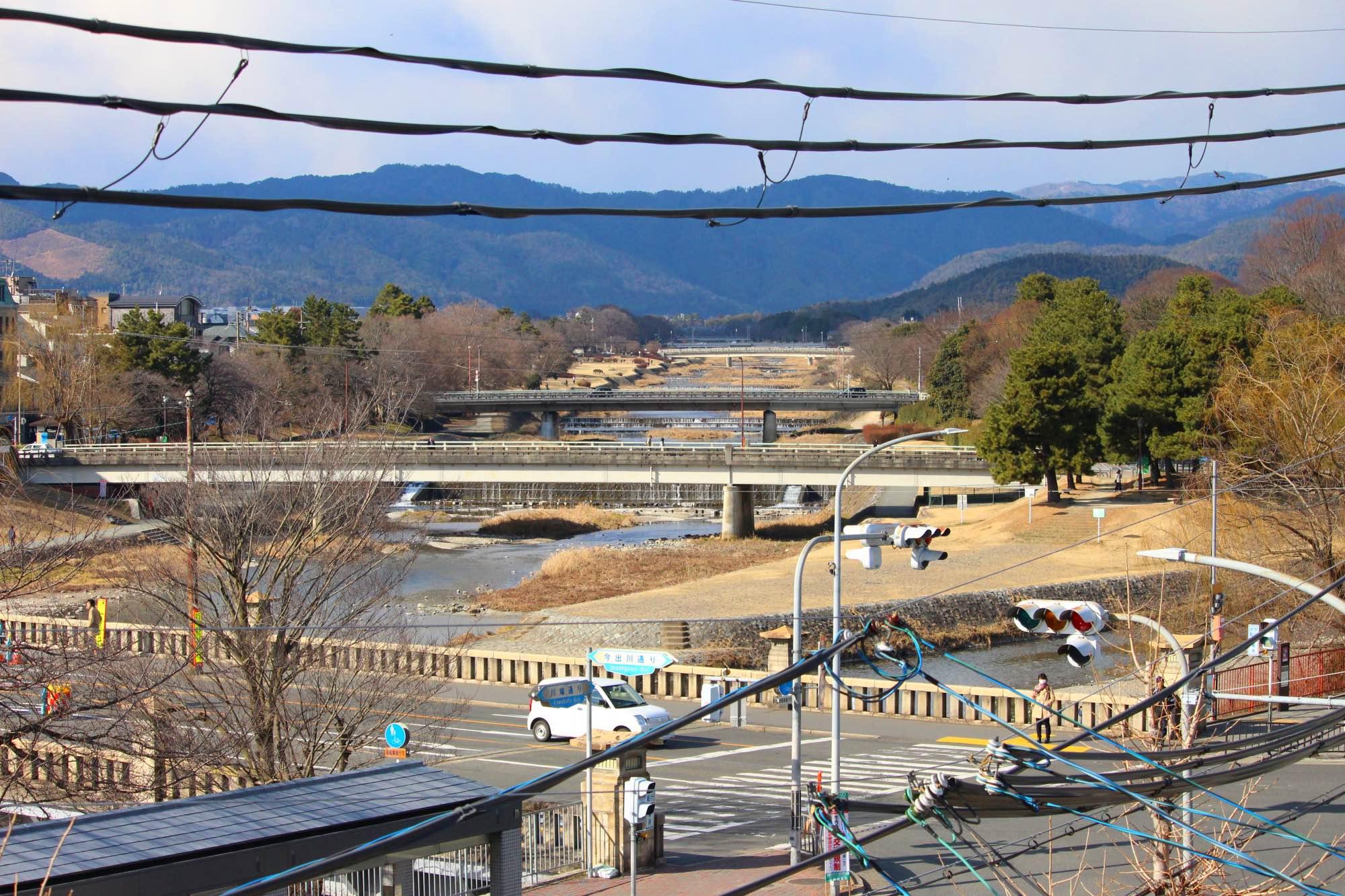 京都市左京区田中下柳町の賃貸物件/賀茂川を縦に眺められる物件はそうそうありません。