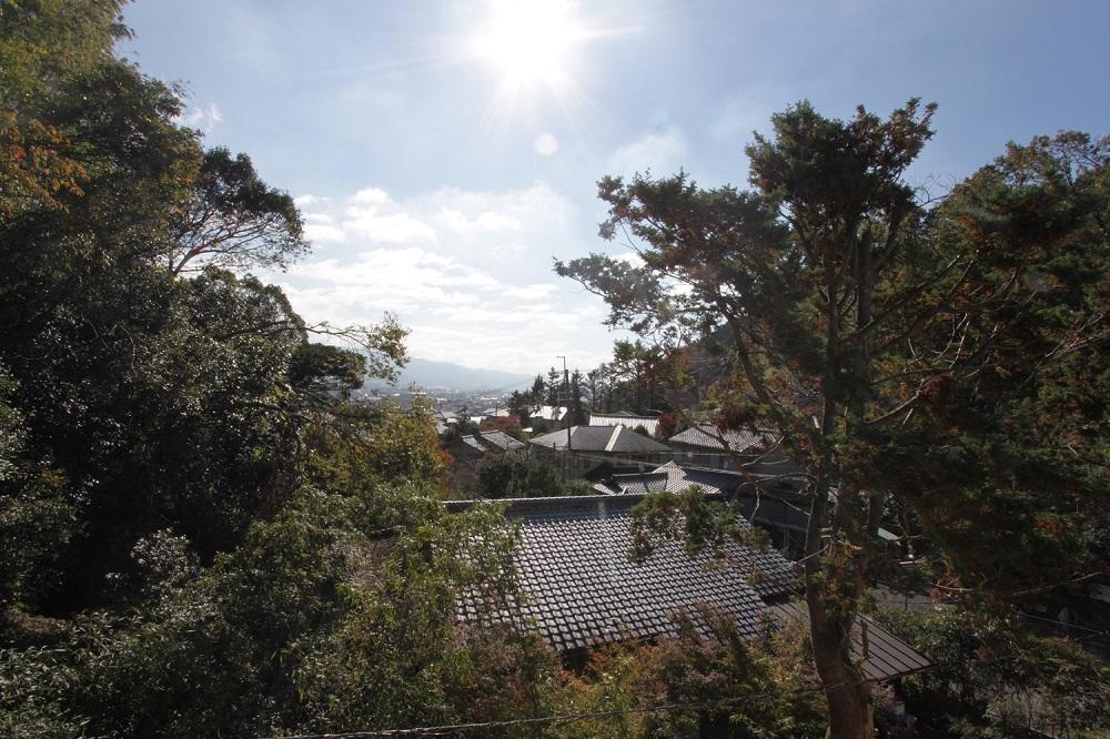 2階からの眺望。6号室から。(今回の募集は左隣の5号室)