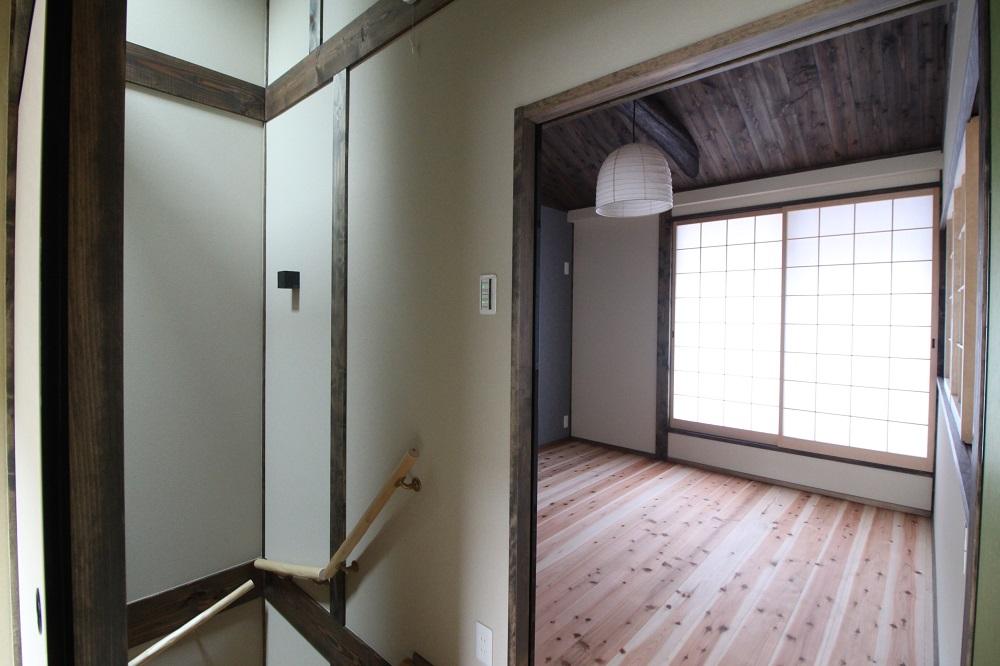 和室からみる階段との位置関係