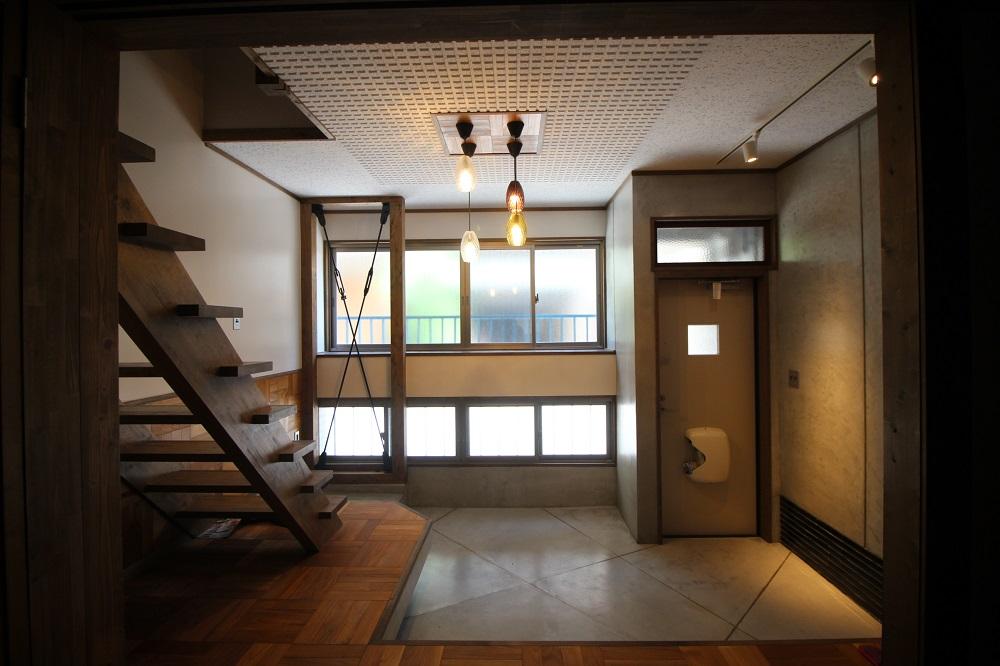 京都府京都市上京区丸太町通黒門東入藁屋町の賃貸物件/ダイニングから見る土間（東向き）