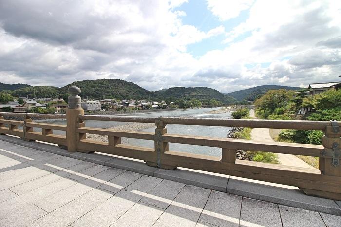 宇治橋から。昔はここでも花火が上がってました。