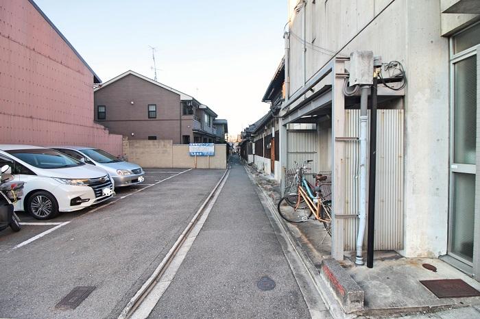 三条通から入る路地