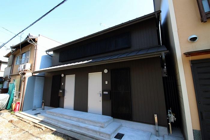 この日はたまたま前面道路の工事中でした