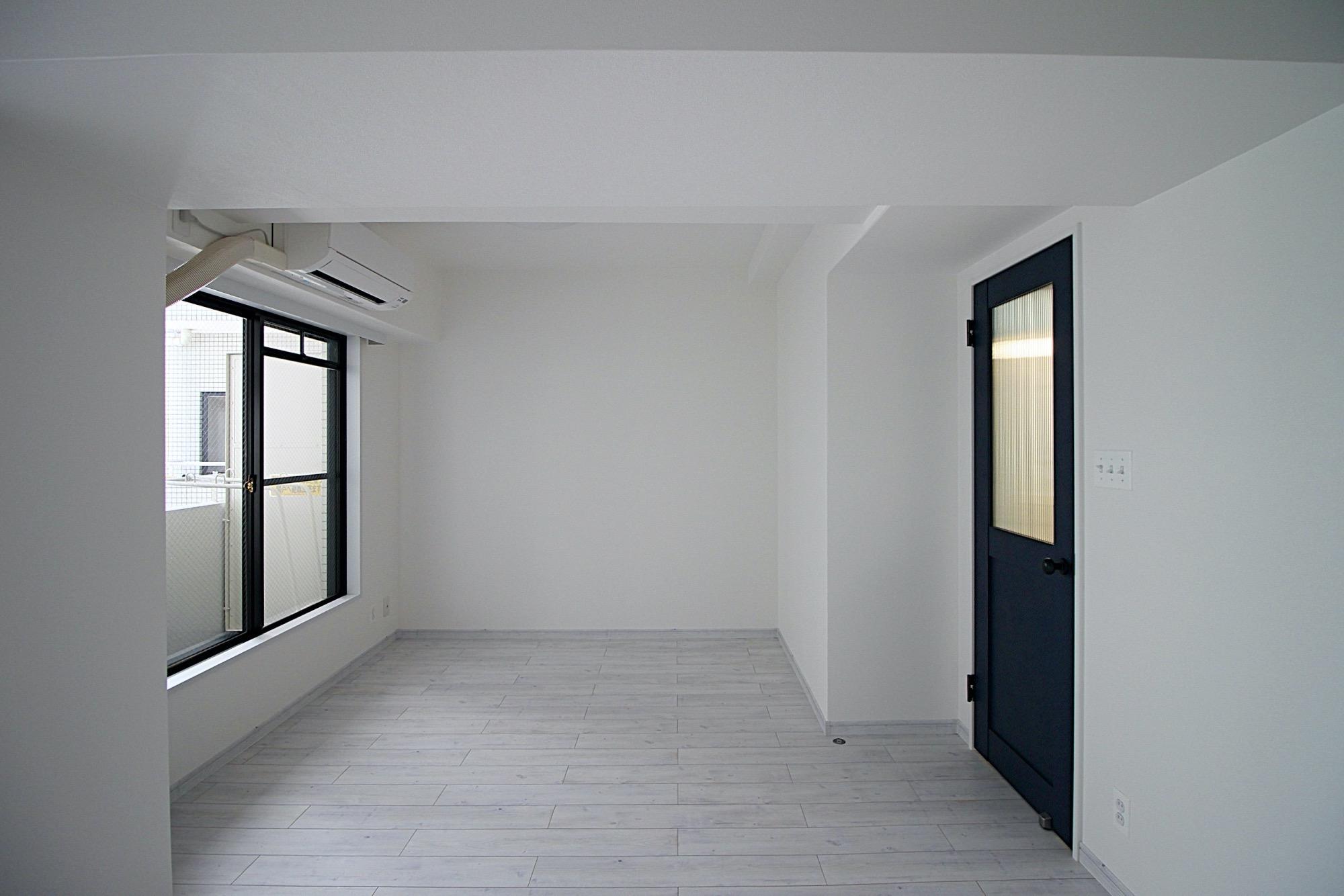 京都市中京区御幸町三条上る丸屋町320の賃貸物件/白に統一された空間