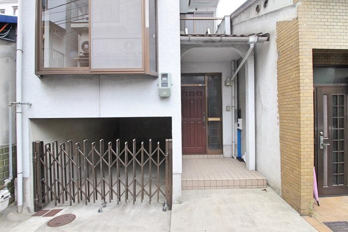 京都市中京区壬生西土居ノ内町26-14の賃貸物件/駐車場は高さ制限有