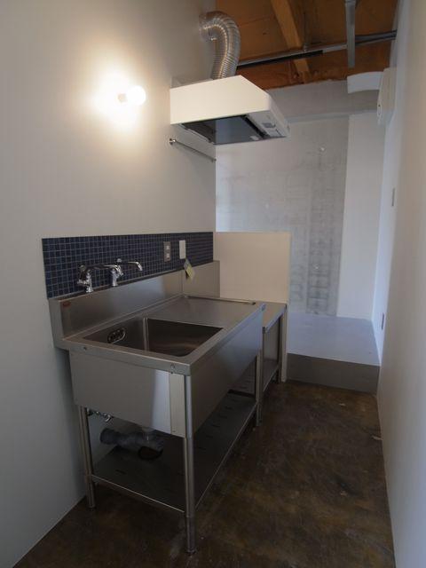 大阪市天王寺区石ヶ辻町の賃貸物件/キッチン部分。2口ガスコンロの設置可能。